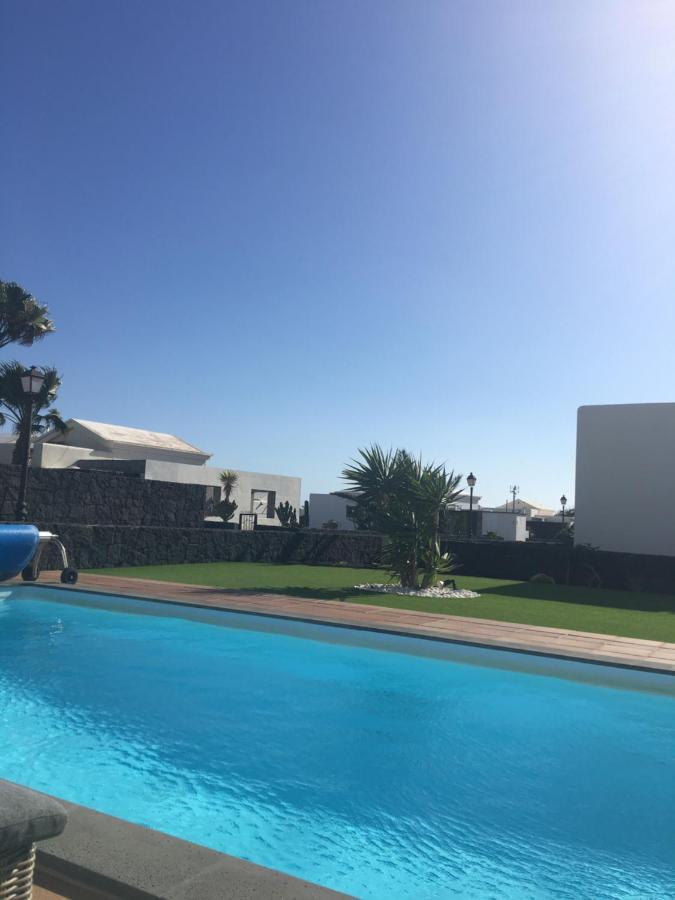 Luxury 3Bed Villa With Heated Private Pool, Full Sky And Free Wifi Playa Blanca  Eksteriør billede